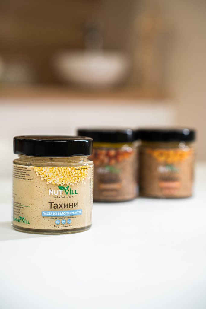 Урбечь Тахин